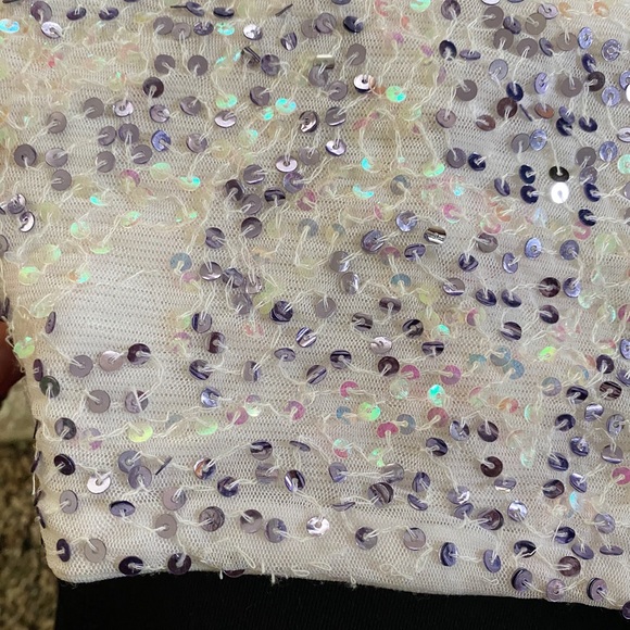 WORN ONCE Urban Outfitters white sequins glitter crop top - Picture 4 of 4